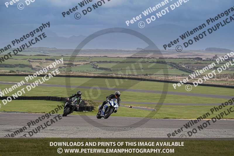 anglesey no limits trackday;anglesey photographs;anglesey trackday photographs;enduro digital images;event digital images;eventdigitalimages;no limits trackdays;peter wileman photography;racing digital images;trac mon;trackday digital images;trackday photos;ty croes